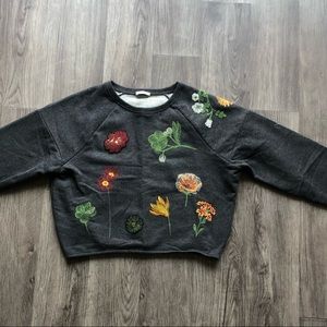 Zara Embroidered Cropped Sweatshirt Size S